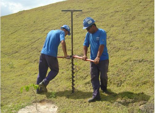 Sondagem a Trado | Geotecnia especializada em fundações  - GR Sondagens